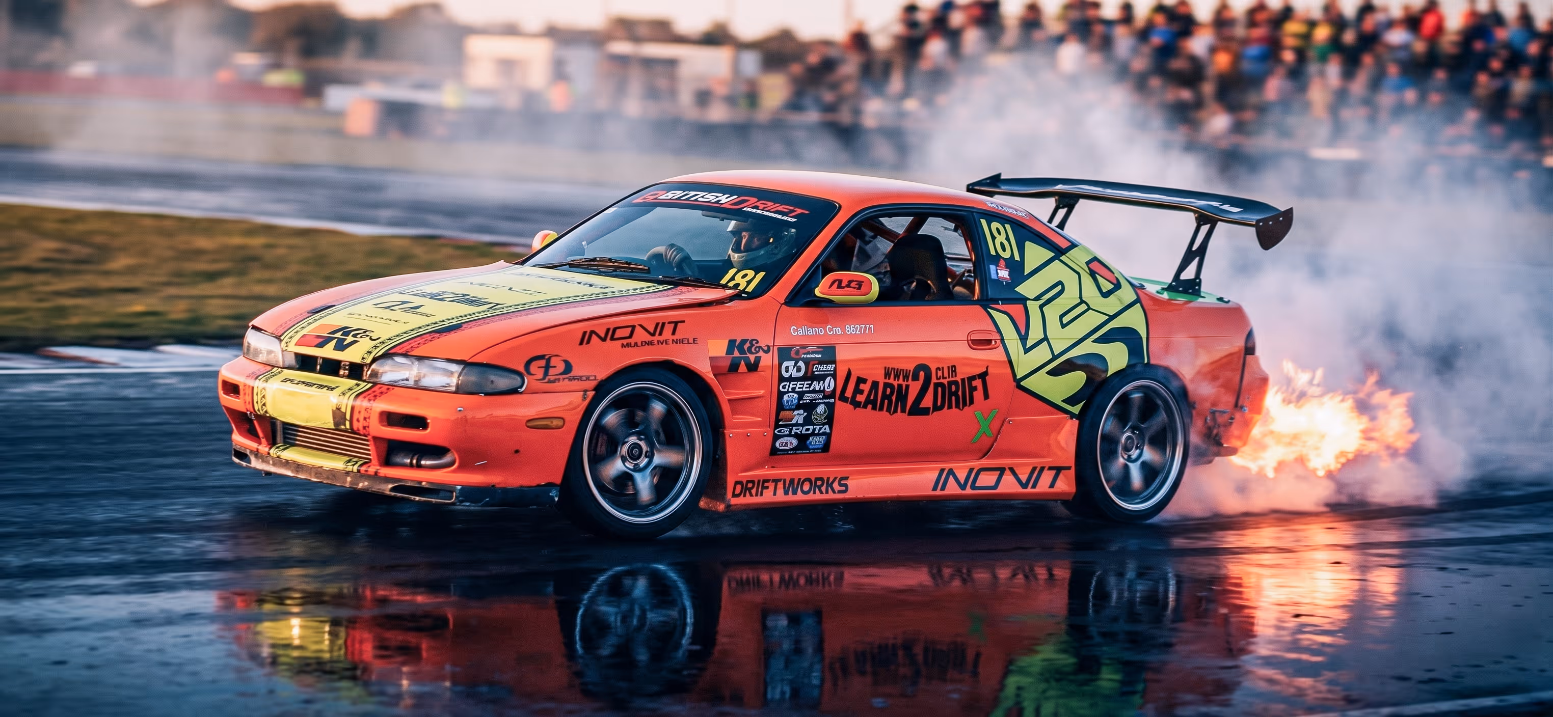 INOVIT sponsors the UK's L2D drift team. — image 2