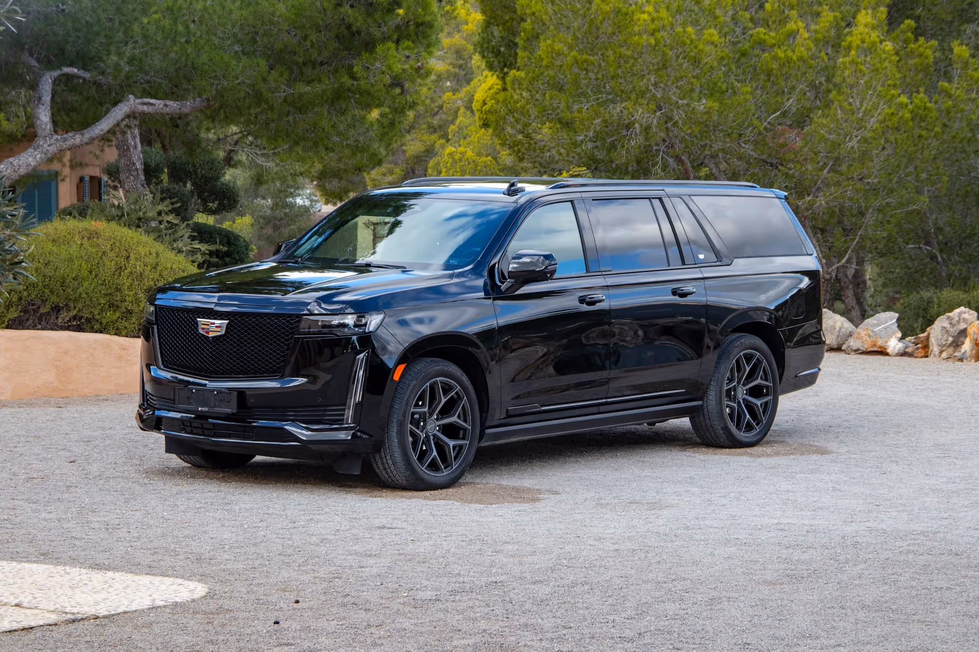 FORCE 6 on 2022 Cadillac Escalade ESV Sport Platinum-VAT Q